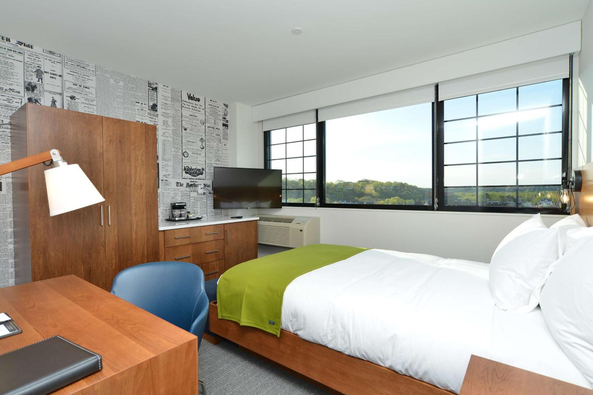Guest Double Room,1509589585:JPEG