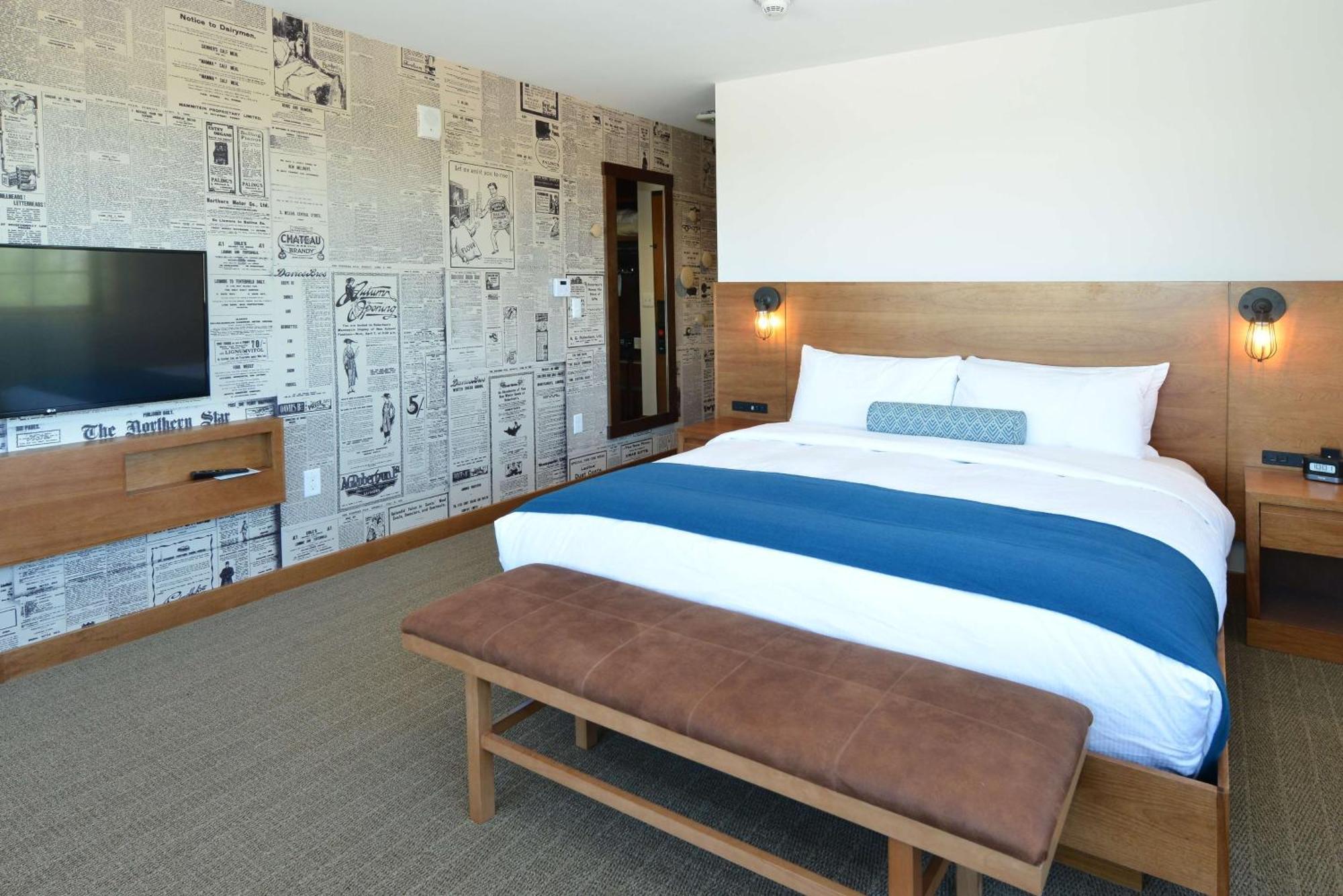 King Room,1509589615:JPEG