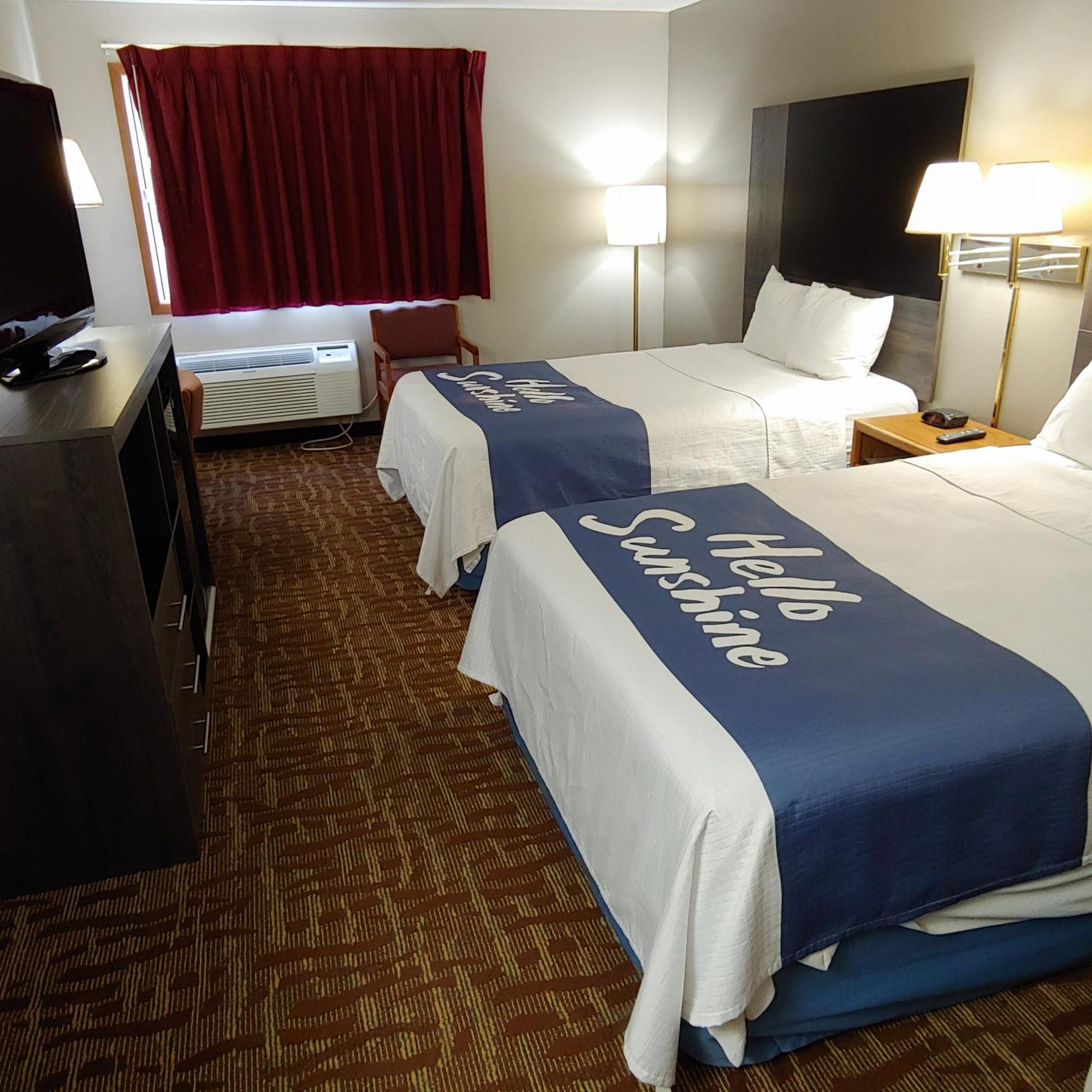 Double Room Two Double Beds Non-Smoking,687614022:JPEG